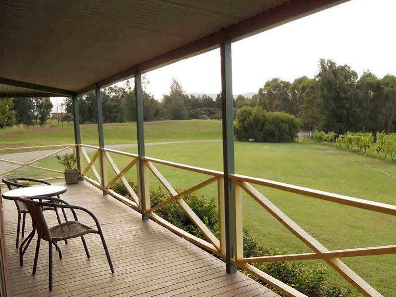 Cabins On Halls Pokolbin Extérieur photo